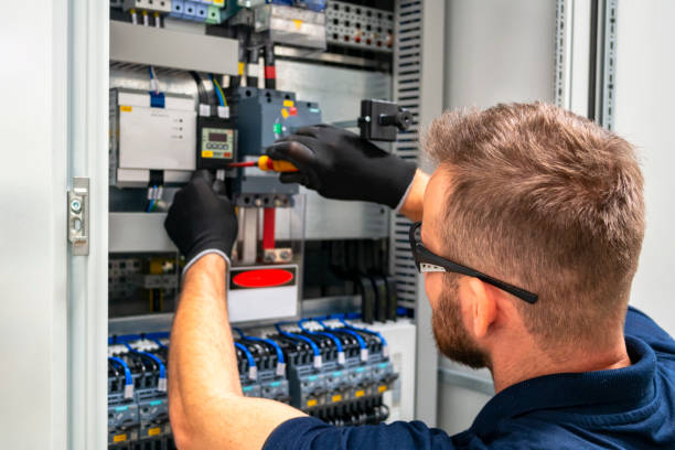 Best Best Electricians Near Me  in Oakville, CT