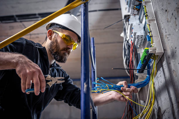 Best Commercial Electrician Services  in Oakville, CT